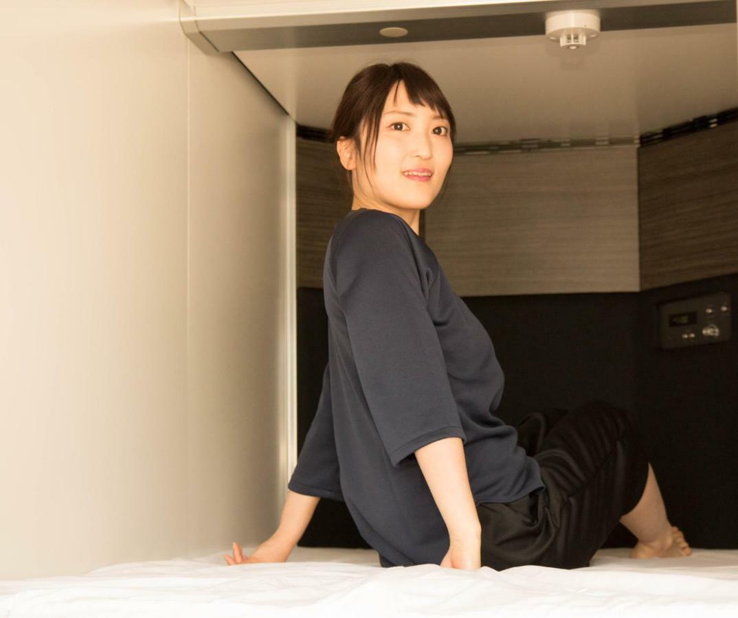 Capsule hotel Caphotel Kyoto